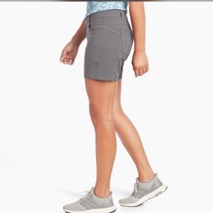 NWT kuhl TREKR™ SHORT 5.5" Sz 12 Charcole